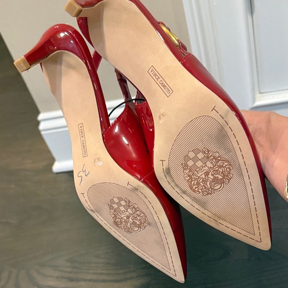 Vince Camuto Kemrie Red Patent Leather Slingback Kitten Heels - Picture 5 of 6